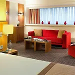 Holiday Inn Amsterdam 4*