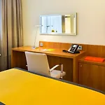 Hotel Holiday Inn Amsterdam 4*