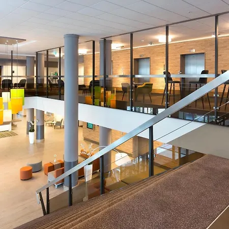 Ξενοδοχείο Holiday Inn Amsterdam 4*