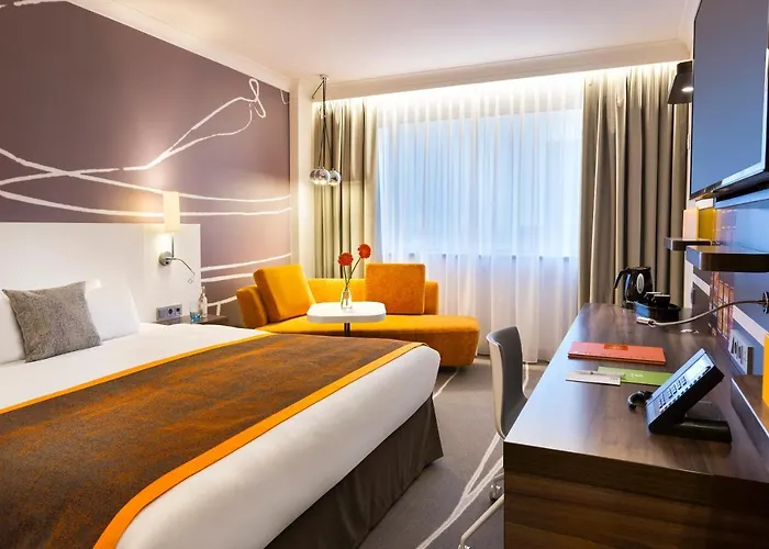 Holiday Inn Amsterdam Hotel 4*