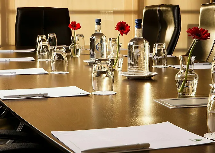 Hotel Holiday Inn Amsterdam 4*