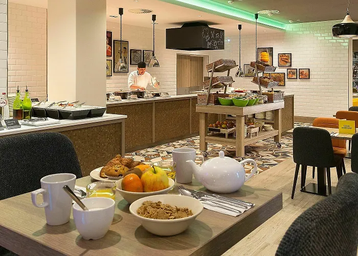 Holiday Inn Amsterdam Hotel