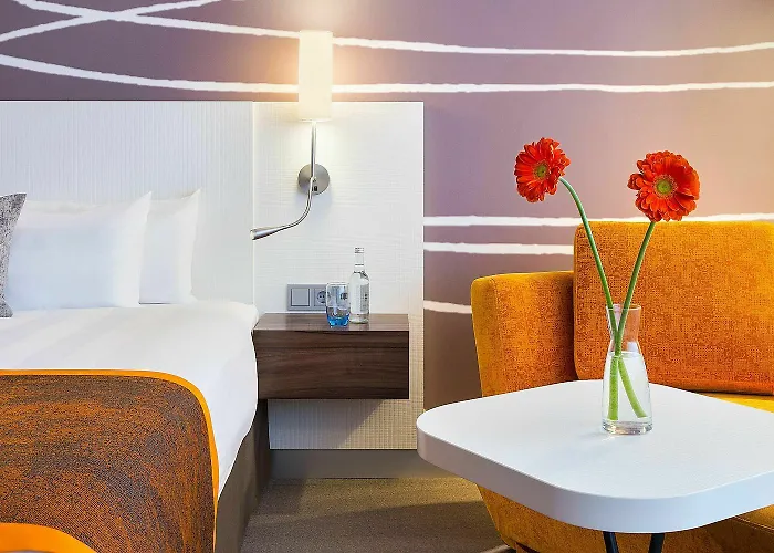 Holiday Inn Amsterdam Hotel 4*