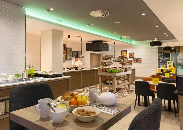 Holiday Inn Amsterdam 4* Amsterdam