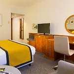 Holiday Inn Amsterdam 4*