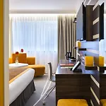 Holiday Inn Amsterdam Отель 4*