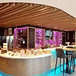 Holiday Inn Amsterdam Амстердам