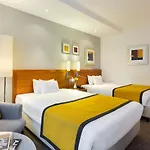 Holiday Inn Amsterdam 4* Амстердам