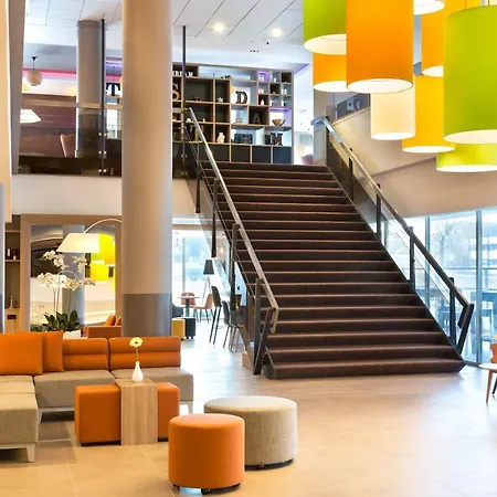 Holiday Inn Amsterdam Амстердам